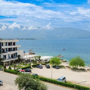Hotel Grand Aita Radhime